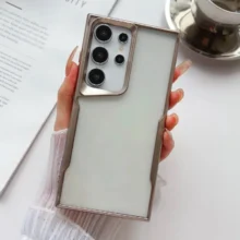 قاب شفاف گوشی سامسونگ S24 Ultra برند Gear4 مدل New Zone
Samsung Galaxy S24 Ultra Gear4 Case